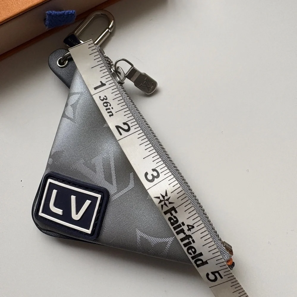 Louis Vuitton authentic louis